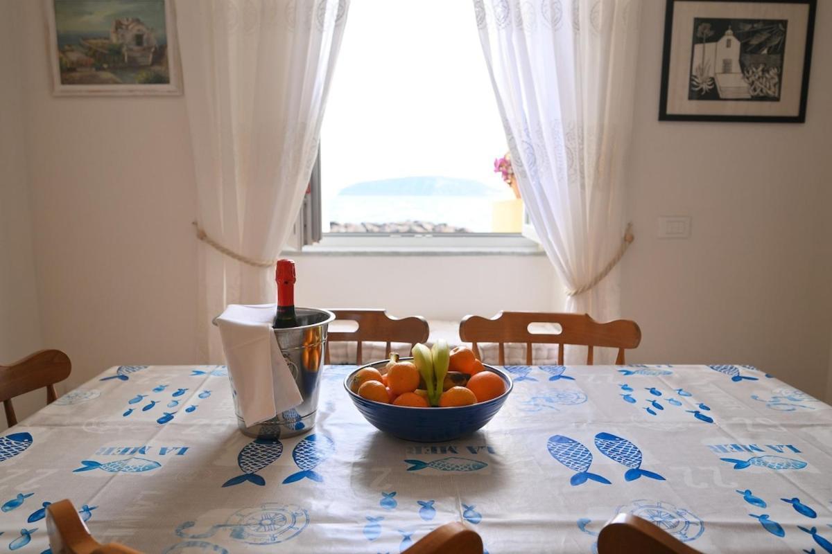 Beach House Иския Екстериор снимка